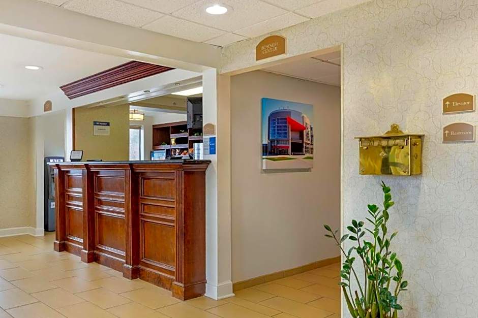 Best Western Plus The Inn At Sharon/Foxboro