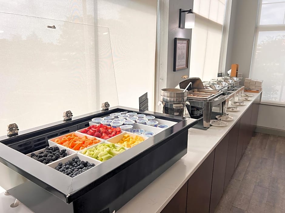 Holiday Inn Hotel & Suites Madison West - Middleton By IHG