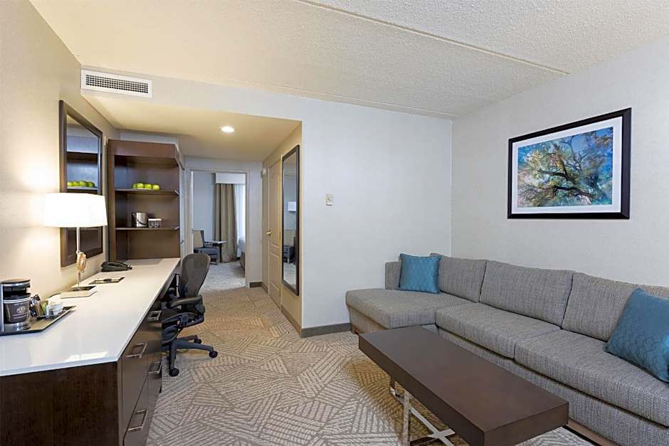 DoubleTree by Hilton Pleasant Prairie Kenosha