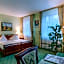 Hotel Zur Burg GmbH