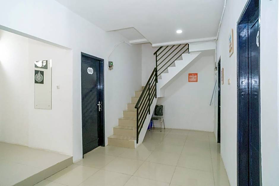 KoolKost Syariah @ Jl Kelapa Dua Raya Tangerang (Minimum Stay 6 Nights)