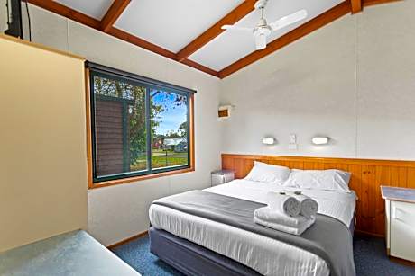 Standard Cabin (1BR)