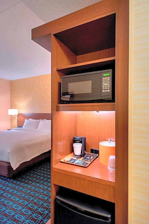 Fairfield Inn & Suites by Marriott Syracuse Carrier Circle