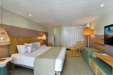 Comfort Beachfront Room