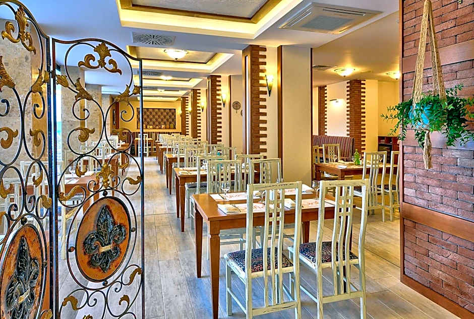 GRIFID Metropol Hotel - Premium All inclusive & Private Beach - Adults Only