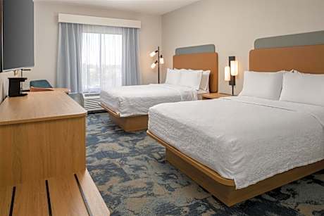 Queen Studio Suite with Two Queen Beds and Sofa Bed - Non-Smoking