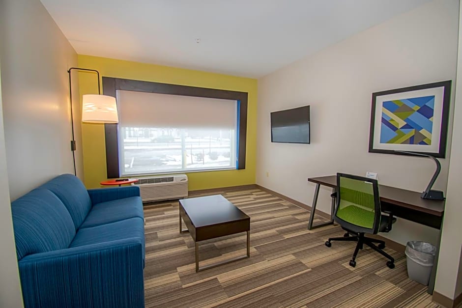 Holiday Inn Express and Suites Tonawanda Buffalo Area By IHG