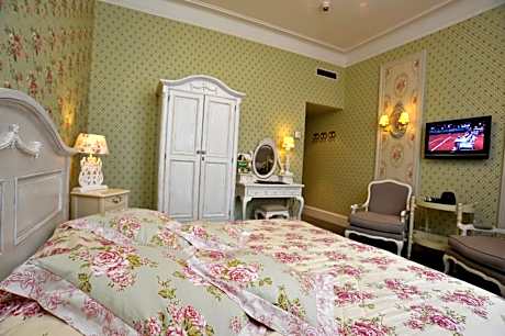 Superior Theme Room - 2 Single Beds