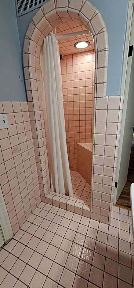 Casablanca Inn on The Beach