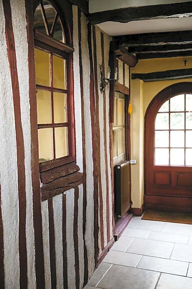 La Vieille Foulonnière : Chambres d'hôtes & Permaculture