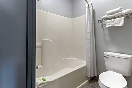 King Room - Non-Smoking