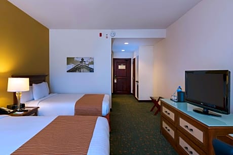 Superior, Guest room, 2 Queen, City view