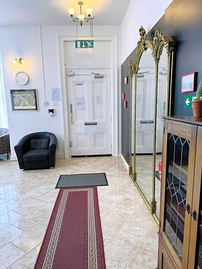 Carlton Court Hotel Eastbourne