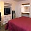 Days Inn by Wyndham Gilroy