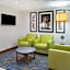 Holiday Inn Express Hotel & Suites Bismarck By IHG