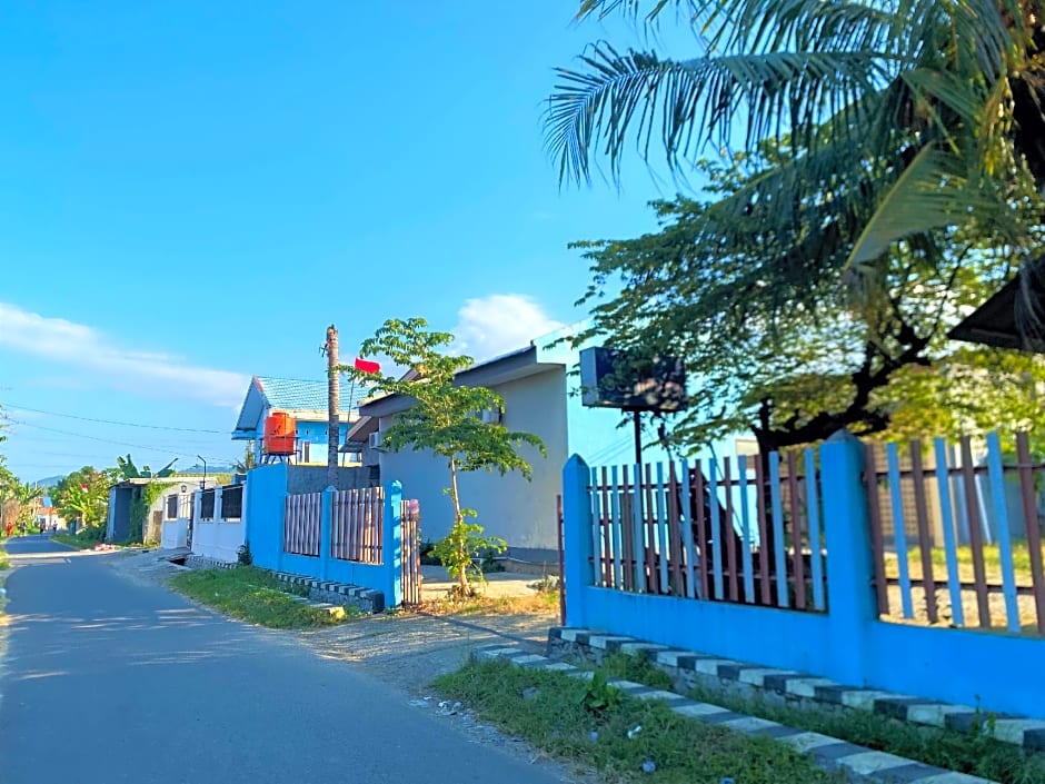 RedDoorz @ Wisma Sentosa Palopo