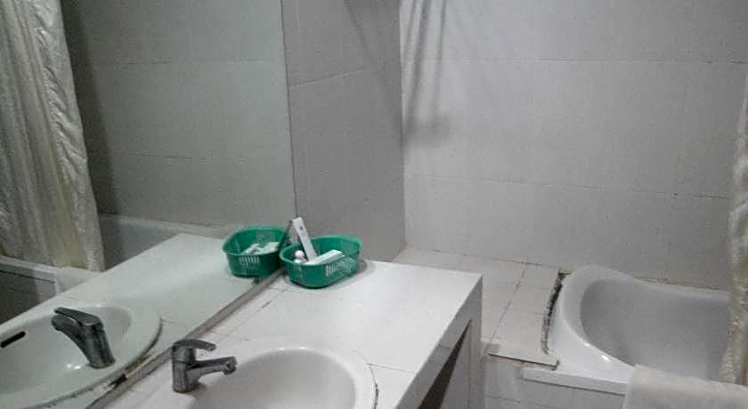 Sylvia Hotel Maumere