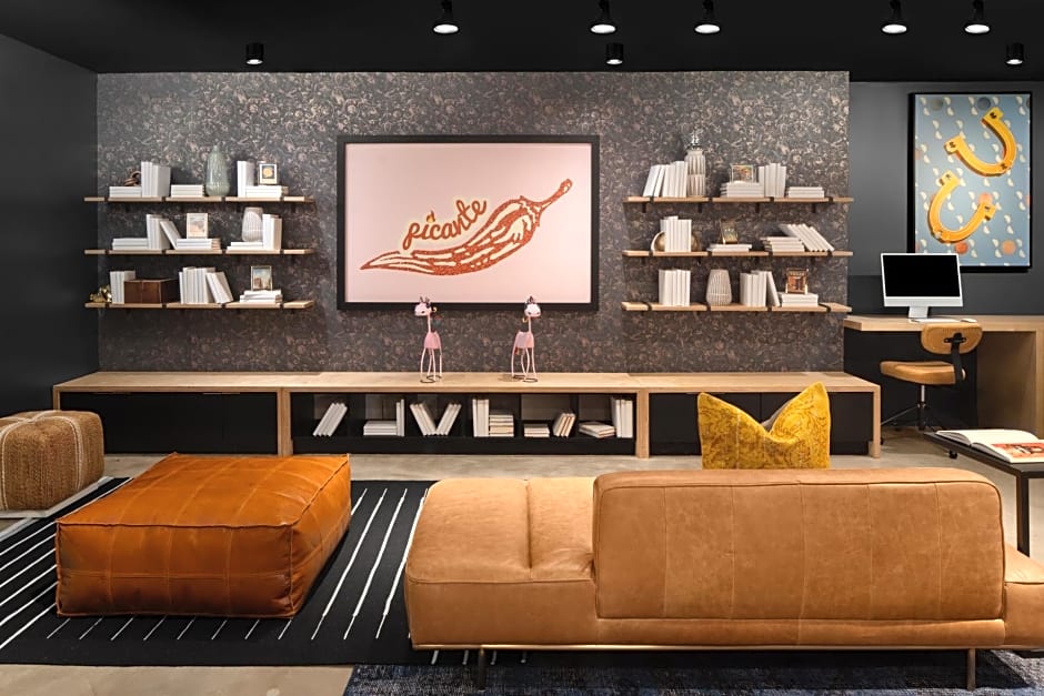 Moxy Houston Downtown