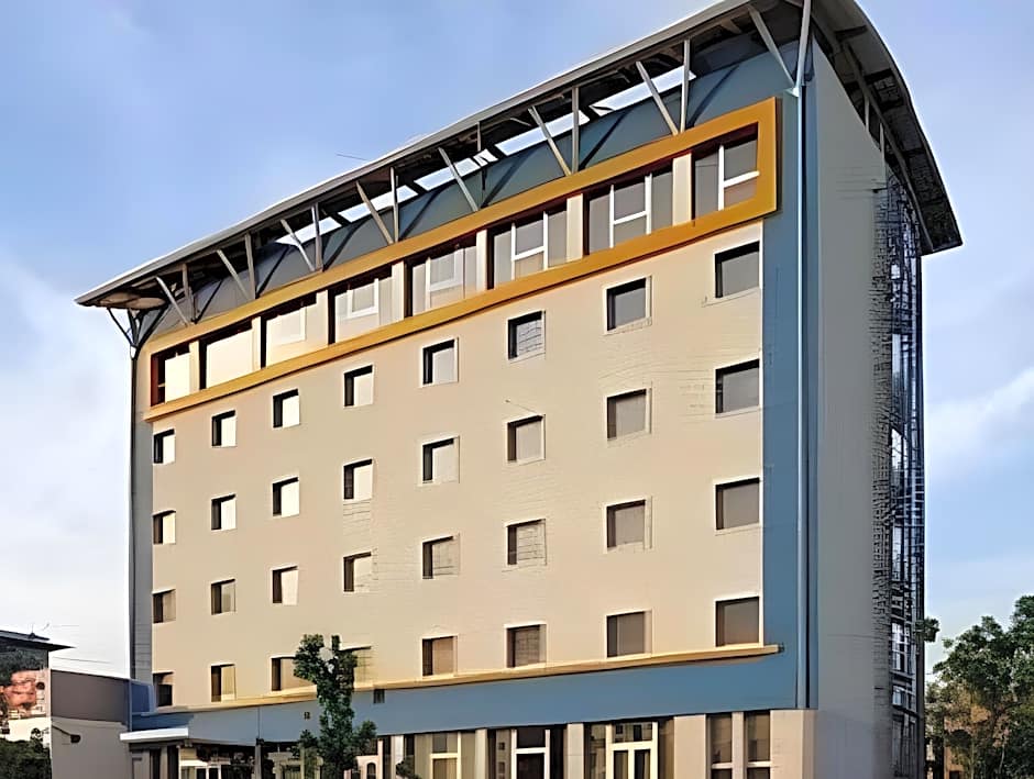 Blu Arena Hotel
