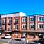 Holiday Inn Express and Suites Dahlonega - University Area By IHG