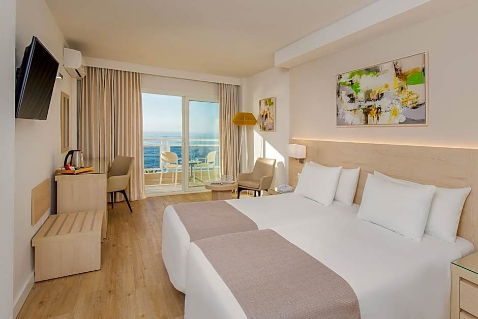 Hotel Las Arenas, Affiliated by Melia