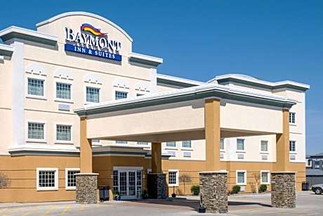 Baymont by Wyndham Minot