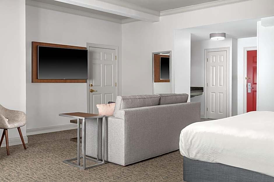 Courtyard by Marriott St. Louis Downtown/Convention Center