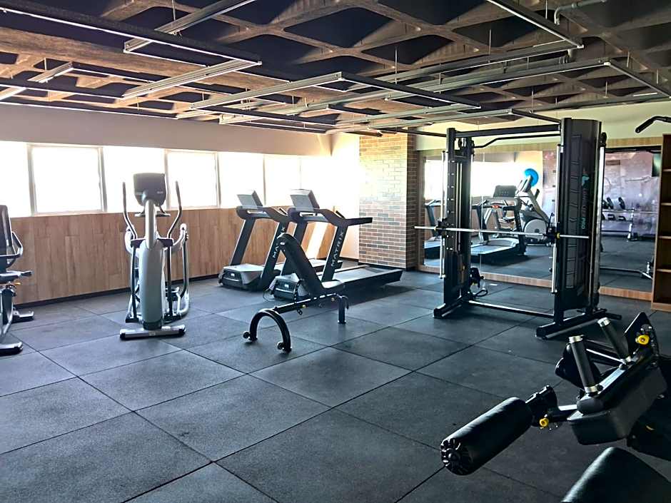 Rn studio Premium AP 116, WI-FI, piscina, TV 43, 30m do mar