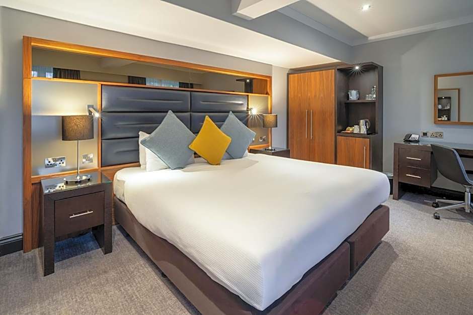 Elite Venue Selection Felbridge - Gatwick