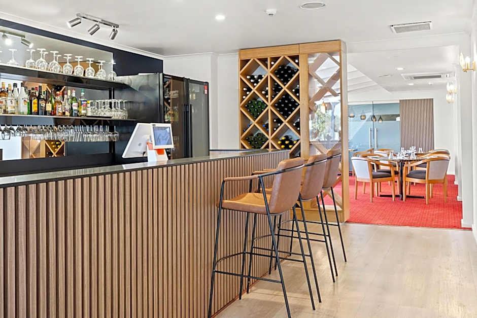 Comfort Inn All Seasons