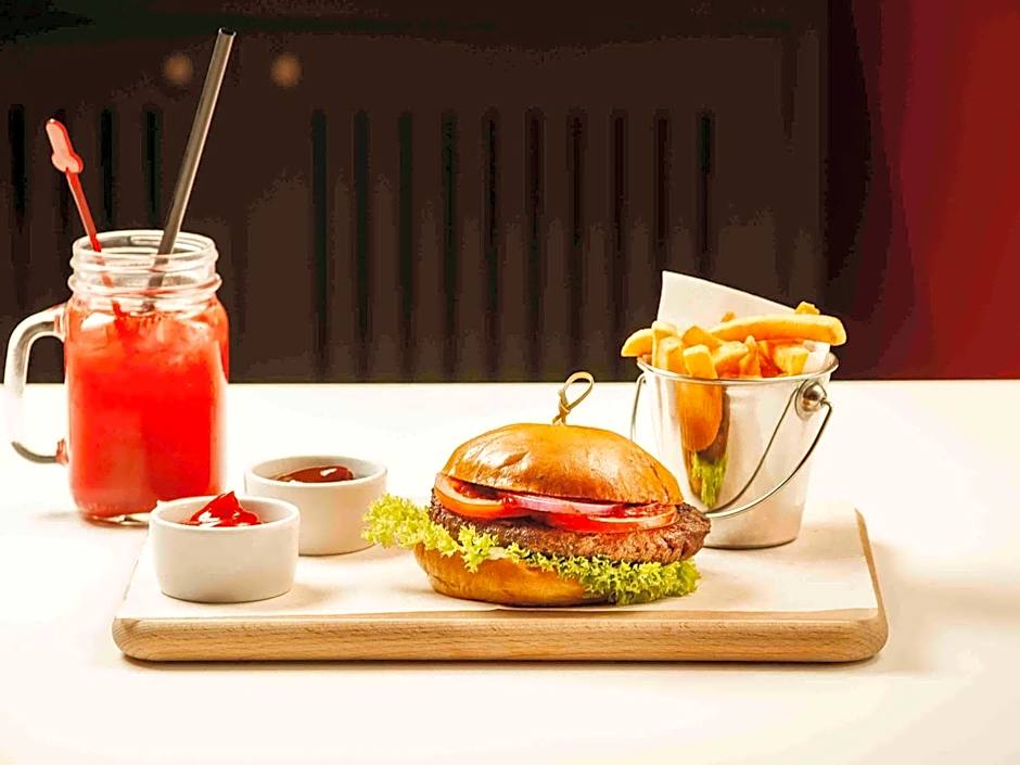 Ibis Warszawa Ostrobramska