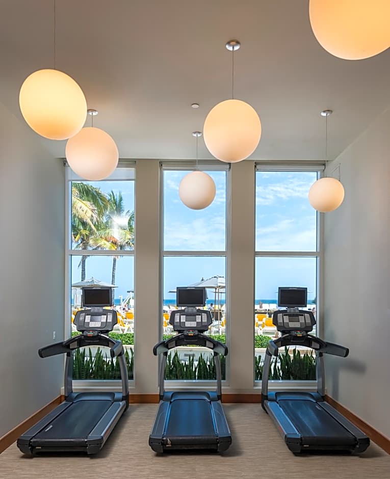 Boca Beach Club, A Waldorf Astoria Resort