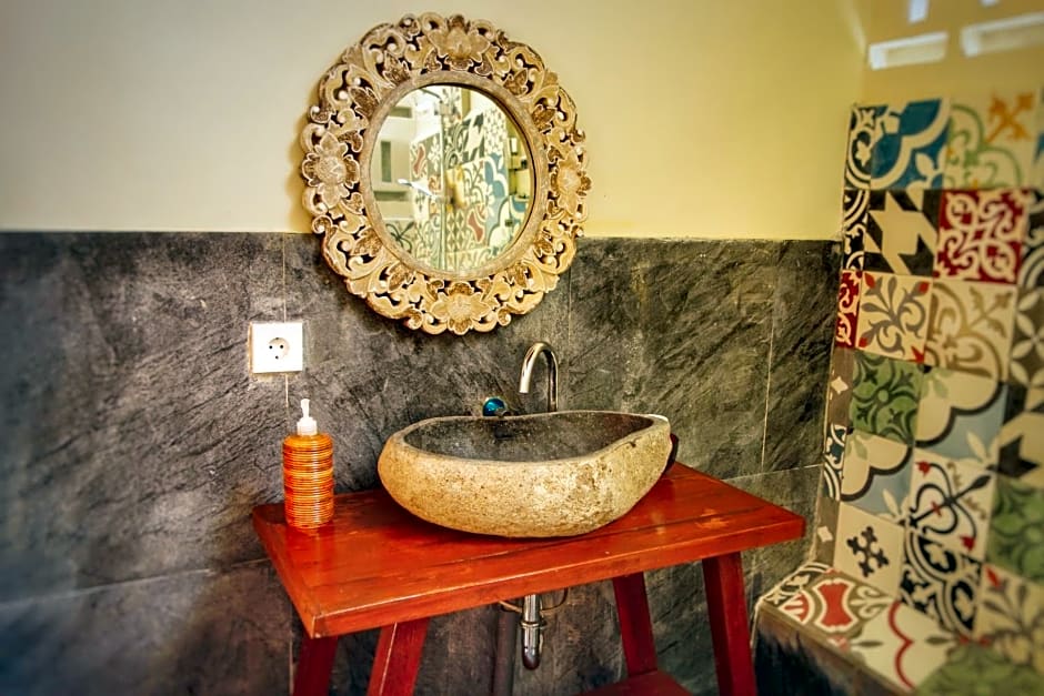 Petit Tree – Seminyak, CO