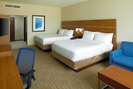 Queen Room with Two Queen Beds - Hearing Accessible/Non-Smoking