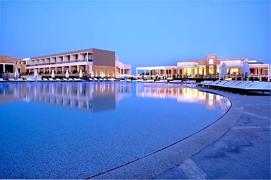 Pelagos Suites Hotel & Spa