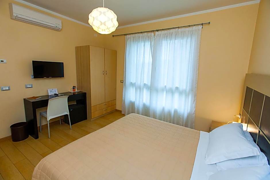 Hotel Diana