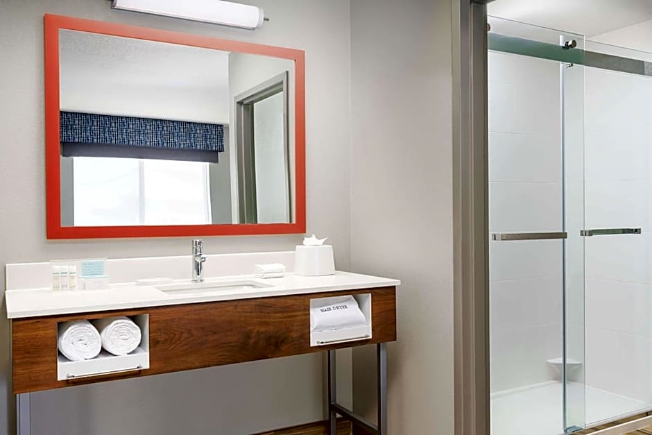 Hampton Inn By Hilton And Suites Thousand Oaks