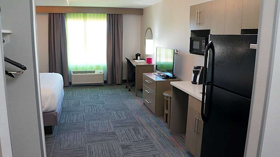 Holiday Inn Express & Suites Shippensburg