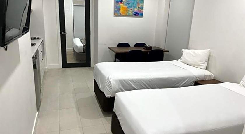 Whitehorse Apartments Hotel