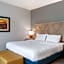 Hampton Inn By Hilton And Suites Dodge City