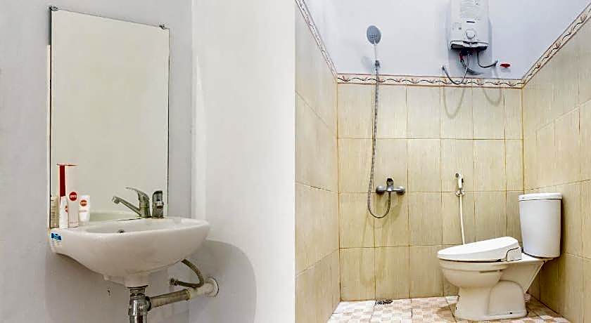 OYO 801 Hansa Homestay