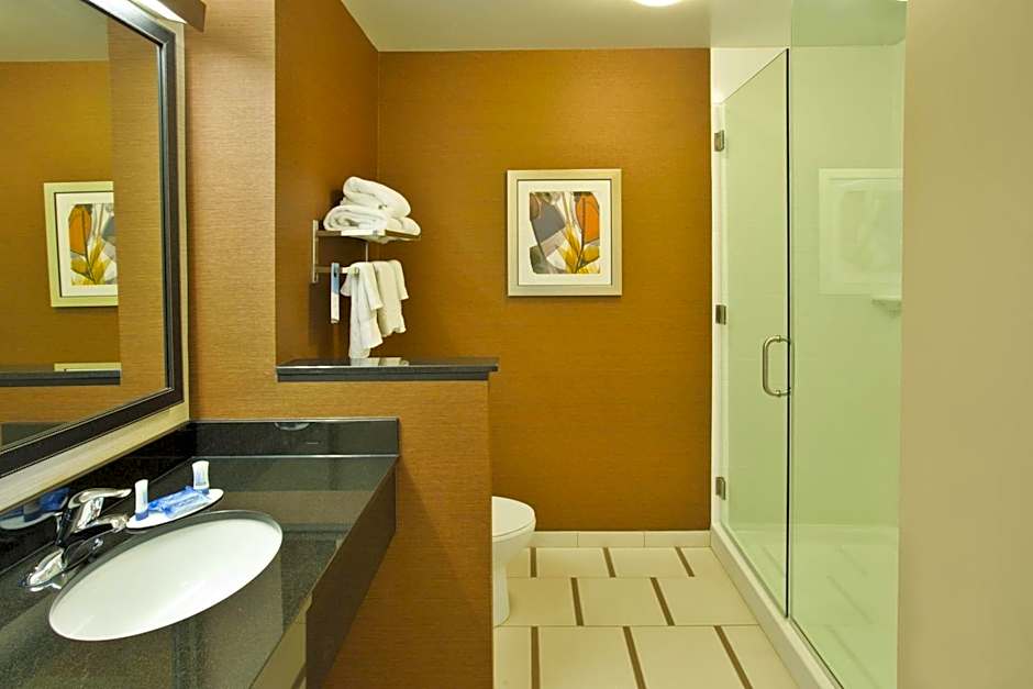 Fairfield Inn & Suites by Marriott Washington Court House Jeffersonville