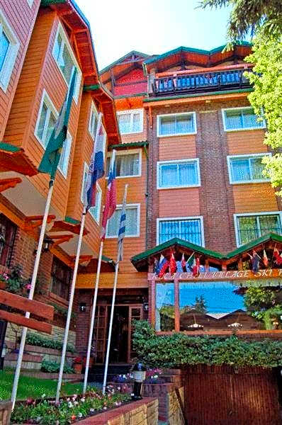 Ruca Cheli Village Ski Hotel