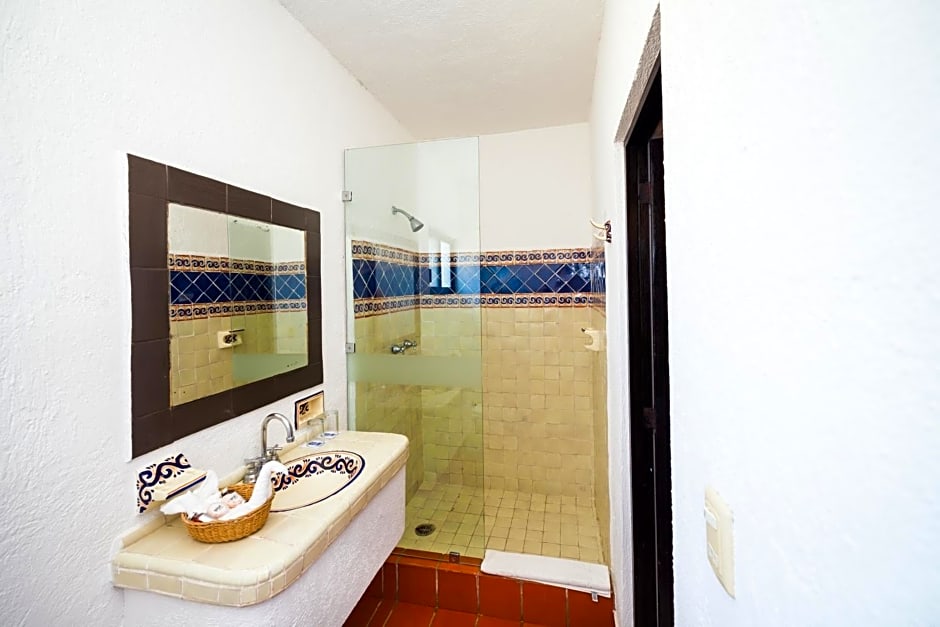 Nina Hotel