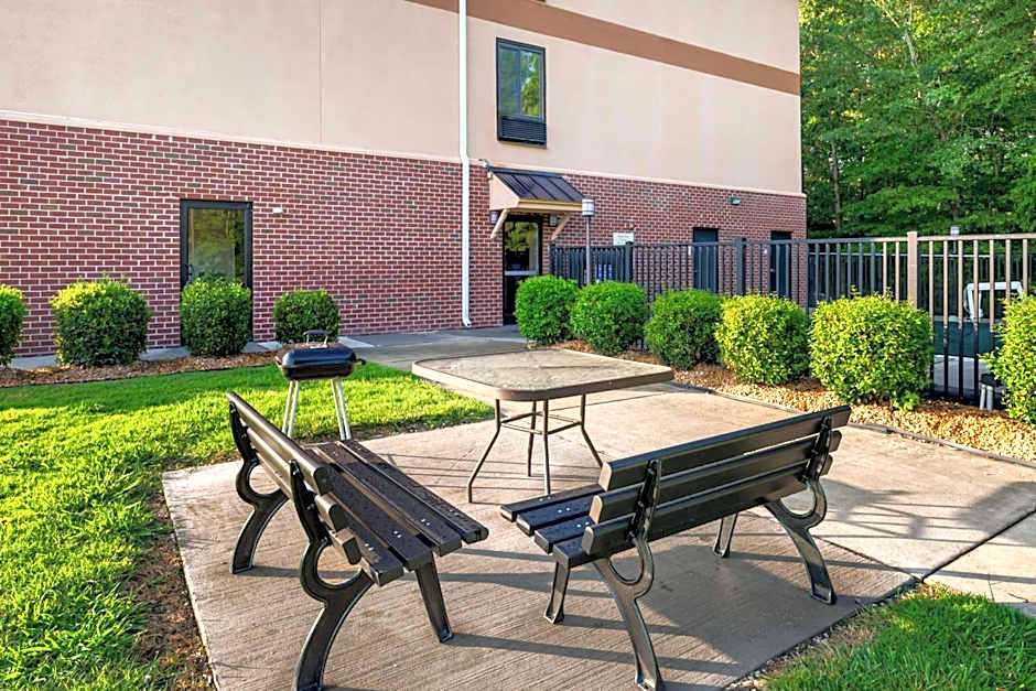 BEST WESTERN PLUS HOPEWELL FORT LEE