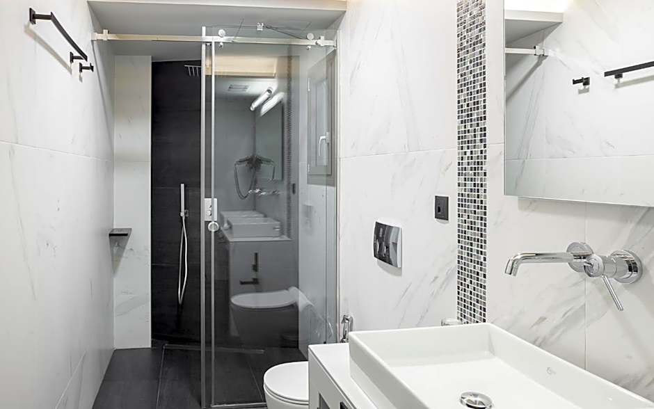 360Degrees Pop Art Hotel