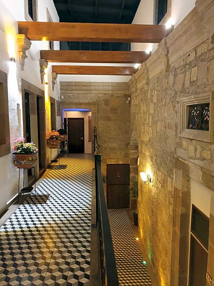 Hotel Don Carlos