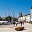Tour de Nesle La Rochelle Vieux Port 3 etoiles