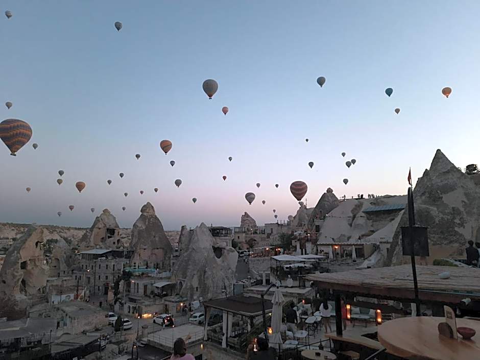 Mia Cappadocia Cave Hotel