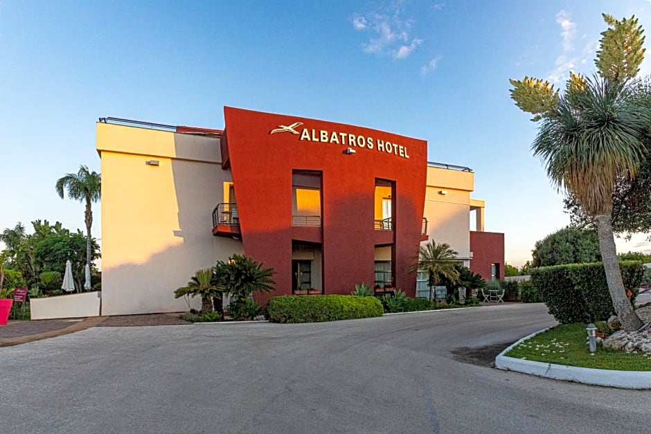 Albatros Hotel